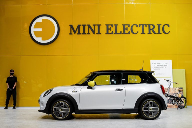 BMW's China-made electric Mini to receive lower 21.3% Tariff