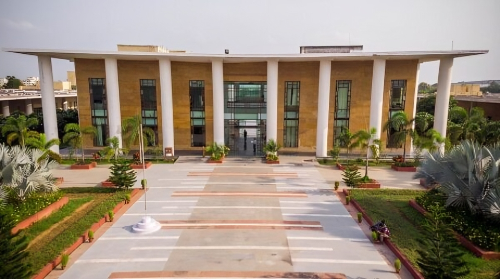 Birla Global University MBA in FinTech Admissions Open for First Batch