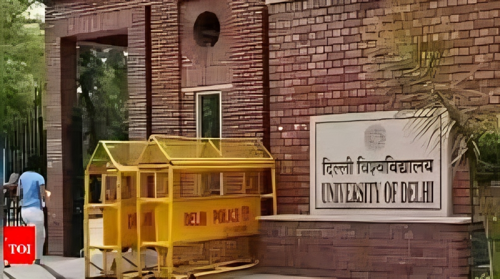 Career Date? DU Students Are Literally ‘Dating’ Their Future, Here’s What’s Going On 