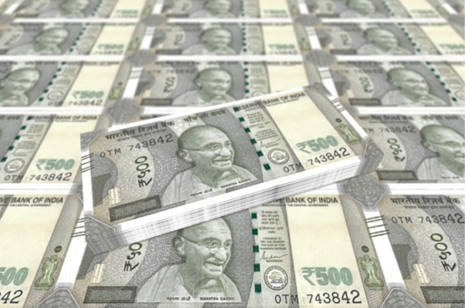 Goldman Sachs Indian rupee forecast highlighting RBI interventions aimed at stimulating inflows and limiting currency weakness.